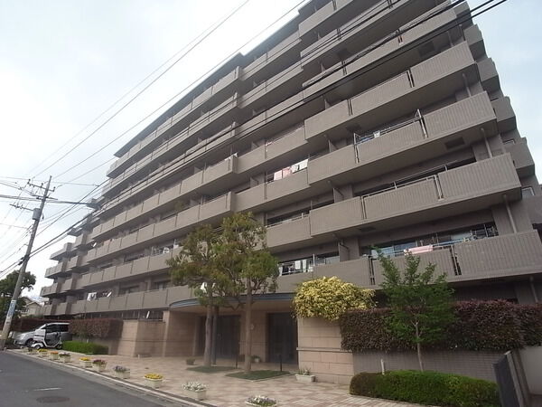 【ユアコート所沢壱番館】外観写真