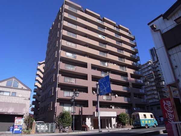 【ロータリーパレスアリーラ春日部】外観写真