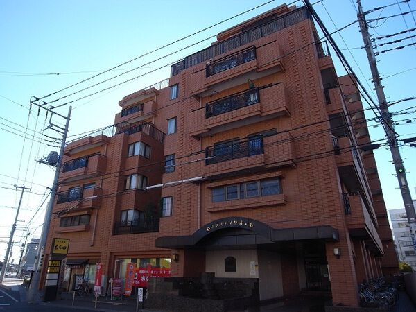 【ロイヤルハイツ春日部】外観写真 【ロイヤルハイツ春日部】外観写真