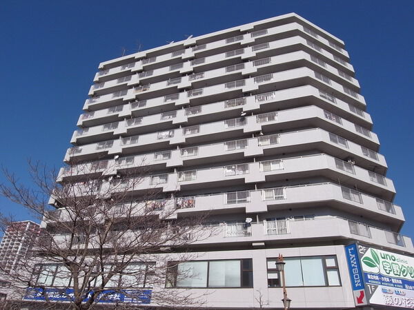 【アーバンハイツ春日部】外観写真