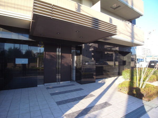 【レーベンハイム蕨クラファス】外観