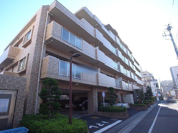 【ローヤルシティ蕨塚越】外観
