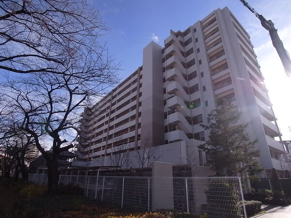 【リーデンススクエア上戸田】外観 【リーデンススクエア上戸田】外観