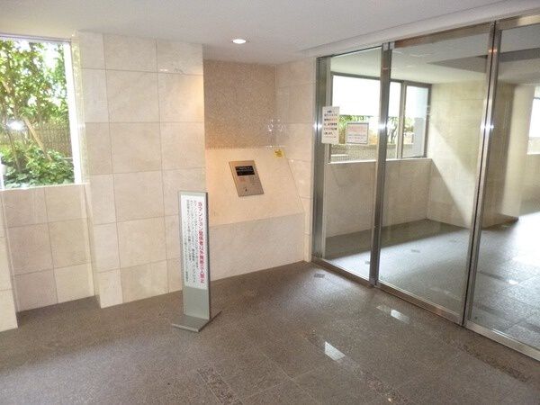 【レーベンハイム入間プライムアヴェニュー】エントランス 【レーベンハイム入間プライムアヴェニュー】エントランス