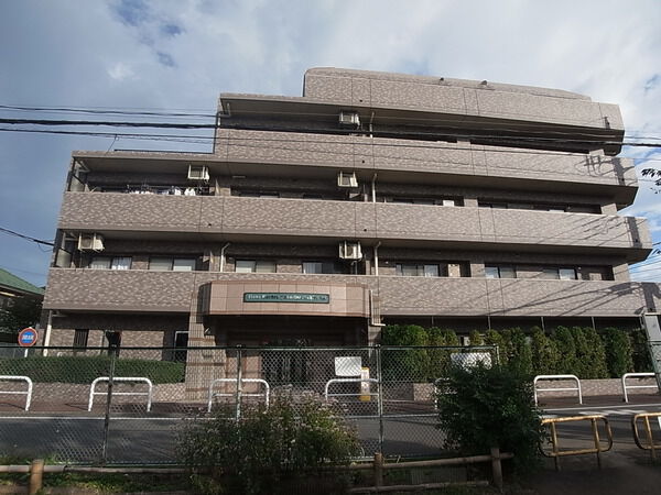 【ライオンズガーデンひばりが丘東】外観写真