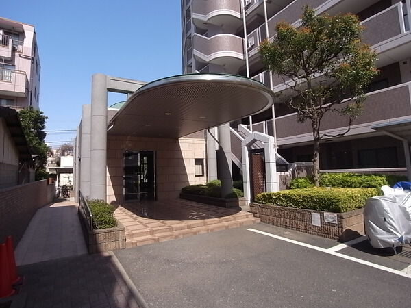 【アステール上福岡】エントランス