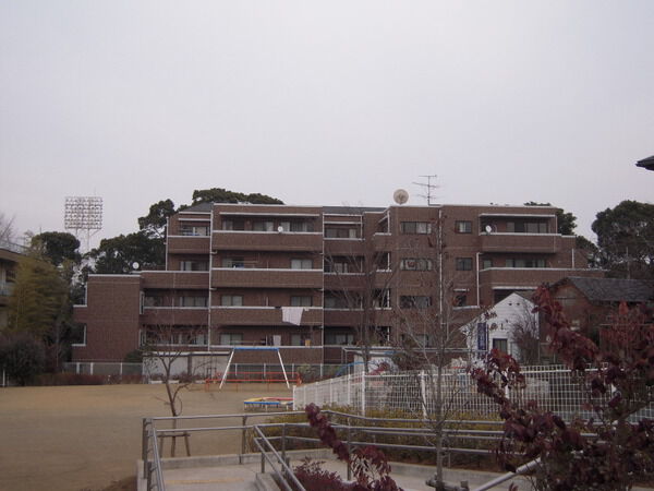 【ライオンズマンション千葉公園】外観 【ライオンズマンション千葉公園】外観