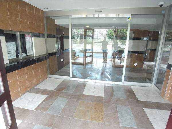 【サンクレイドル千葉都町】エントランス