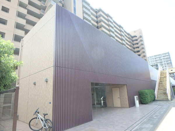 ソフィア美浜ライトプラザ