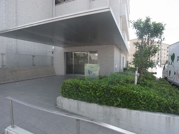 ソフィア美浜ライトスクエア