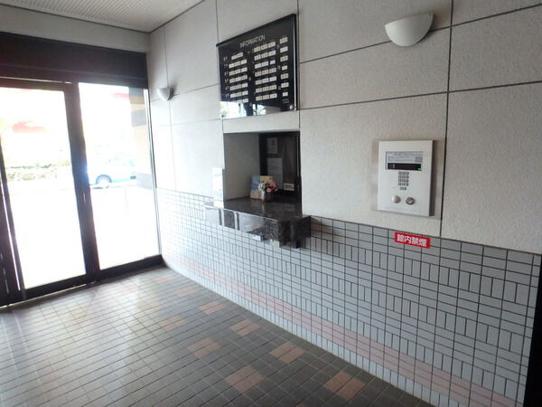 【ライオンズマンション稲毛海岸駅前】管理員室