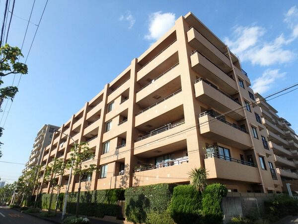 【オーベル稲毛海岸】建物外観