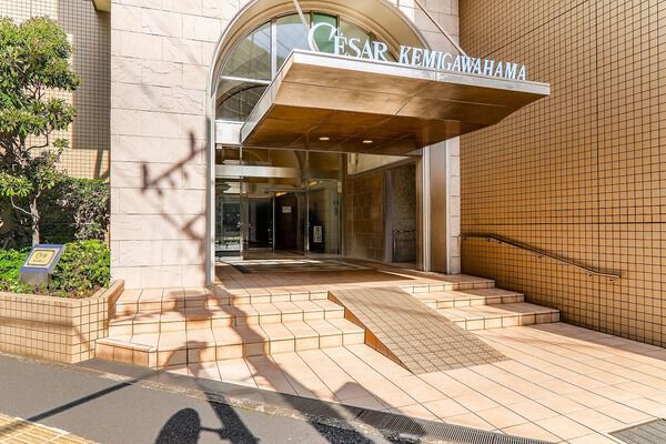 【セザール検見川浜】エントランス 【セザール検見川浜】エントランス