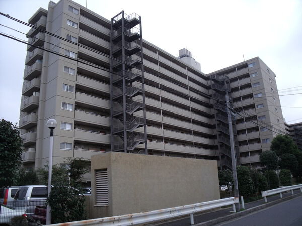 市川ハイツ 2枚目 市川ハイツ