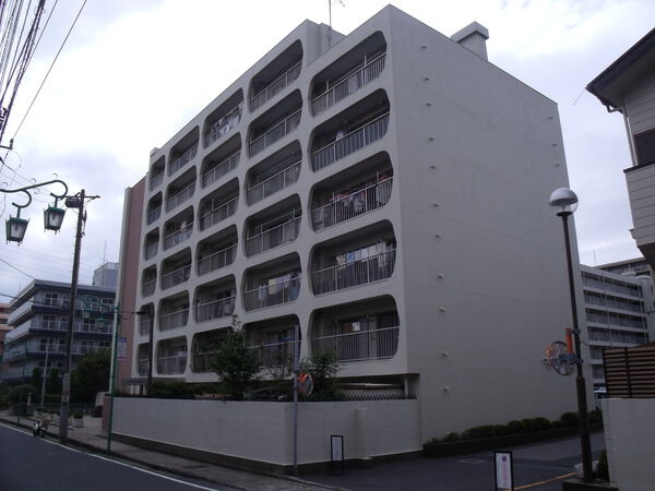 日商岩井中山マンション 3枚目 日商岩井中山マンション