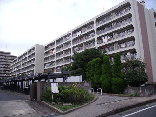 日商岩井中山マンション