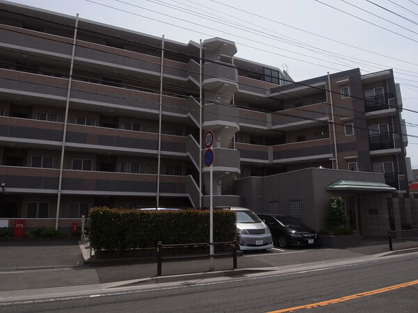 ヒルズ市川菅野 3枚目 ヒルズ市川菅野