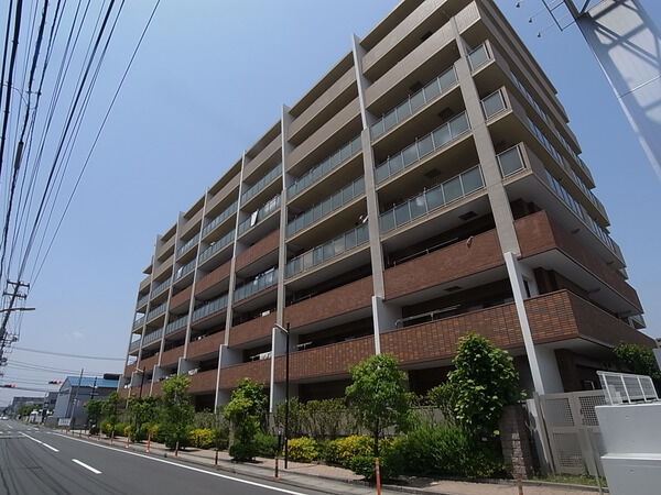 【レクセルプラッツァ原木中山】外観