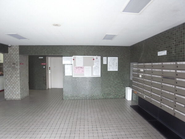 秀和第7行徳レジデンス 3枚目 秀和第7行徳レジデンス