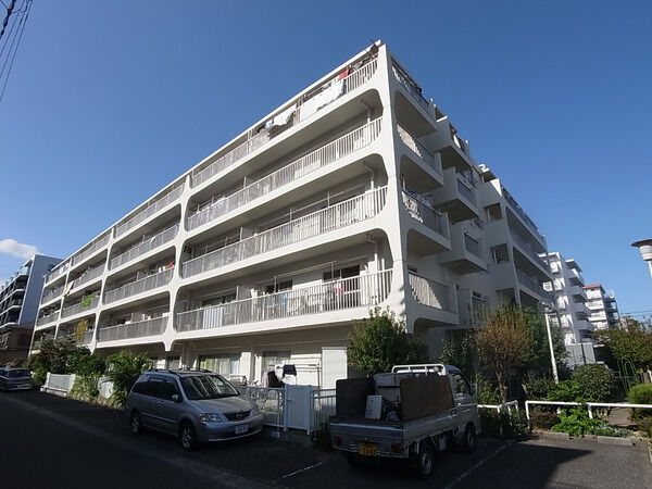 【興人浦安マンション】建物外観