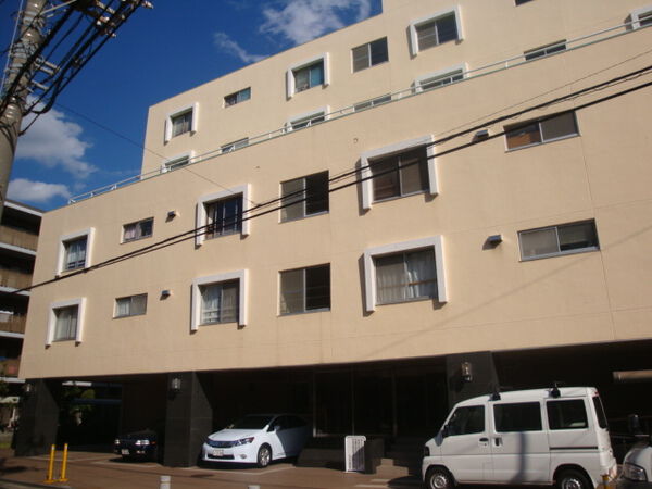 トマス本八幡 2枚目 トマス本八幡