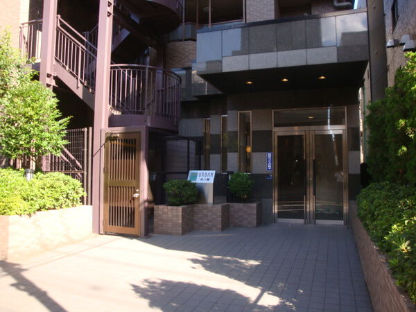 ナイスアーバン本八幡 3枚目 ナイスアーバン本八幡