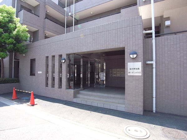 習志野台西ガーデンハウス