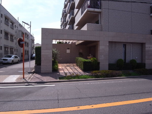 【北習志野セントラルハイツ】エントランス