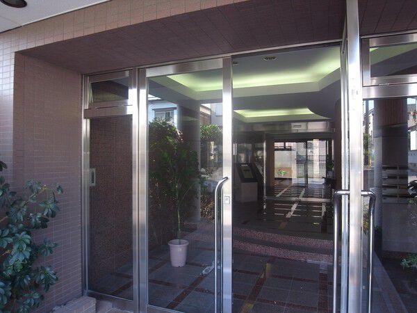 【ヴェラハイツ北習志野】エントランス
