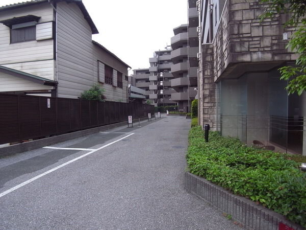 ライオンズマンション薬円台公園