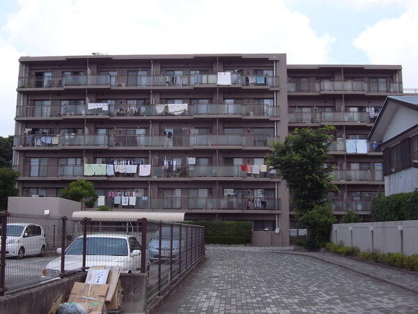 薬円台公園ガーデンハウス
