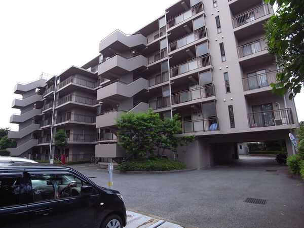 薬円台公園ガーデンハウス 2枚目 薬円台公園ガーデンハウス