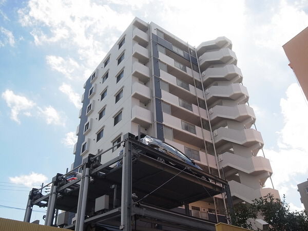 【ローヤルシティ北松戸】外観(2)