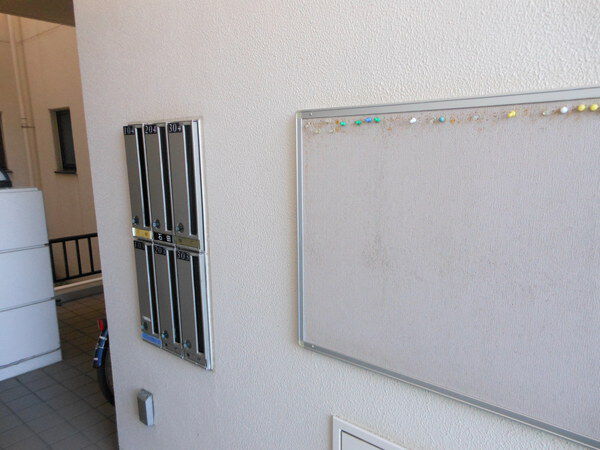 【ウッドパークちはら台駅前】集合ポスト 【ウッドパークちはら台駅前】集合ポスト