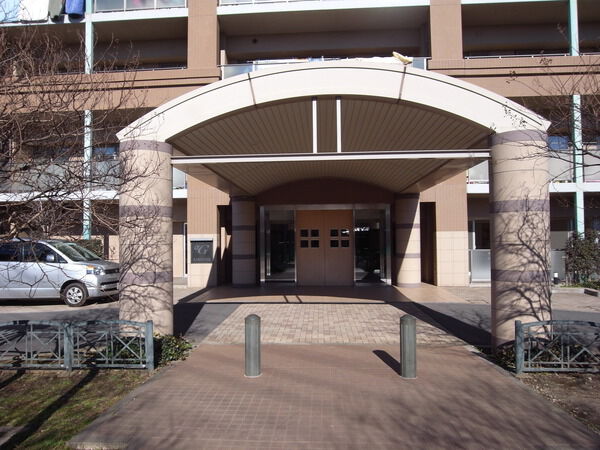 【アルファグランデ八千代中央弐番街】エントランス