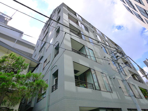 プレジール三番町