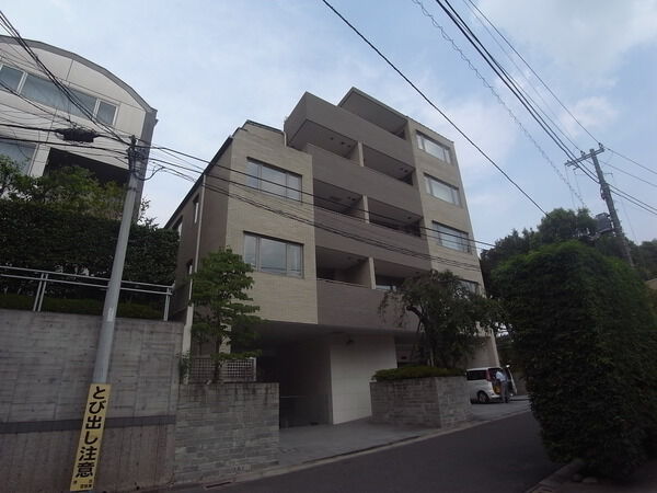 サンウッド白金三光坂 2枚目 サンウッド白金三光坂