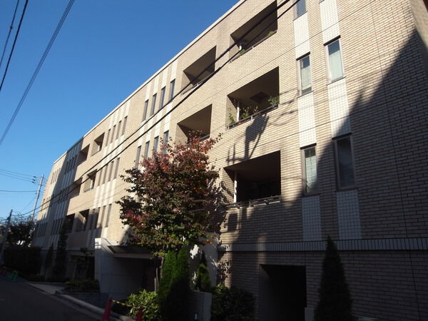 白金三光坂クラティオ 3枚目 白金三光坂クラティオ