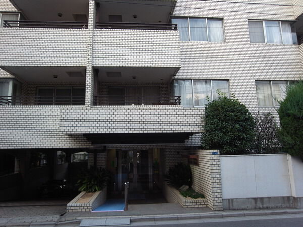 ロイヤル白金ガーデン 2枚目 ロイヤル白金ガーデン