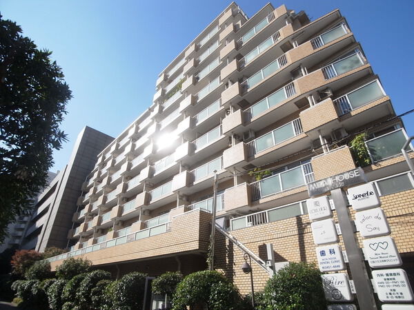 カーサ三田