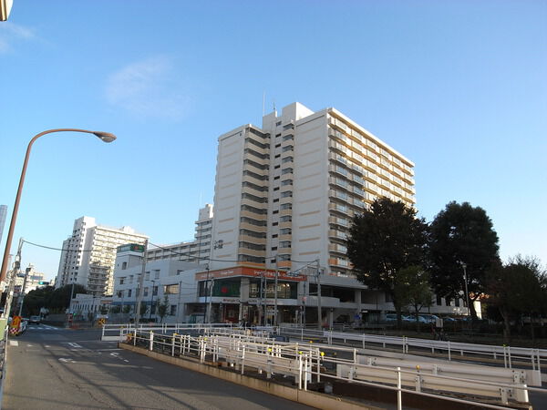 ニュータウンオークボ 3枚目 ニュータウンオークボ