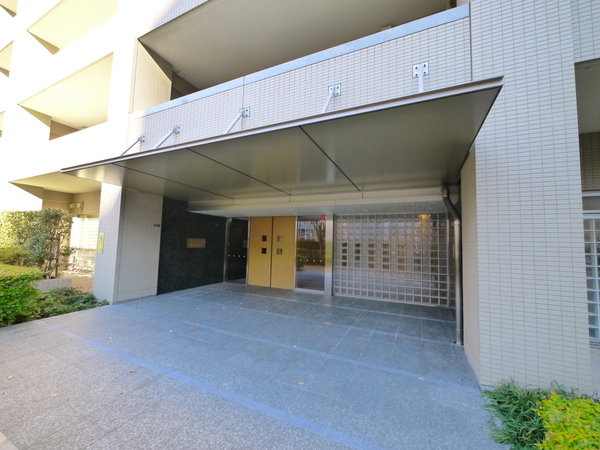 【グランドテラス新宿】エントランス 【グランドテラス新宿】エントランス