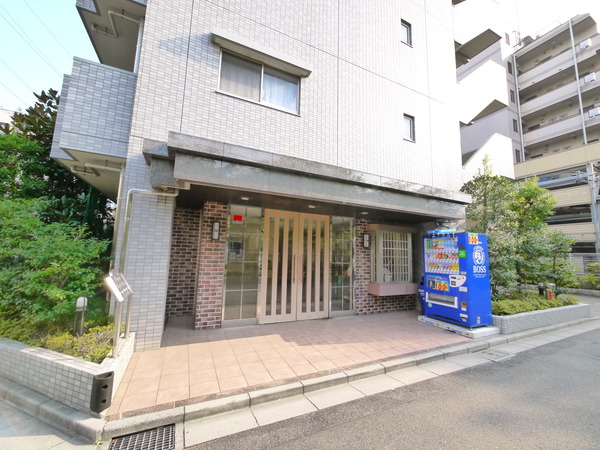 【アヴィニティー東中野】エントランス