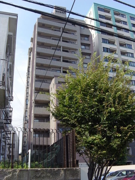 【ダイアパレス市ヶ谷北町】南西側外観 【ダイアパレス市ヶ谷北町】南西側外観