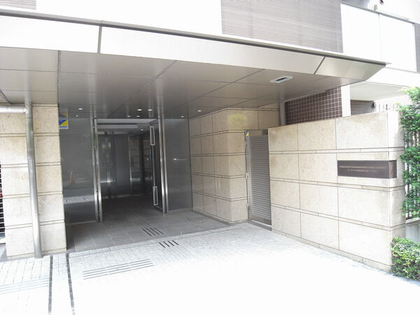 パークハウス高田馬場公園アーバンス 2枚目 パークハウス高田馬場公園アーバンス