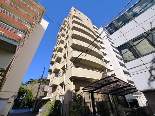 【エクレール外苑西】外観 【エクレール外苑西】外観