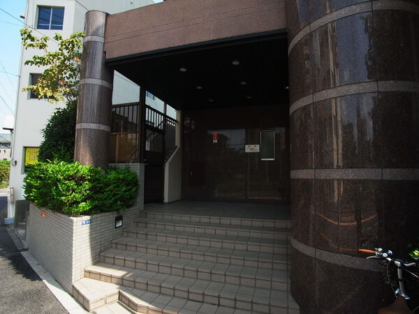 メゾンエクレーレ早稲田 2枚目 メゾンエクレーレ早稲田