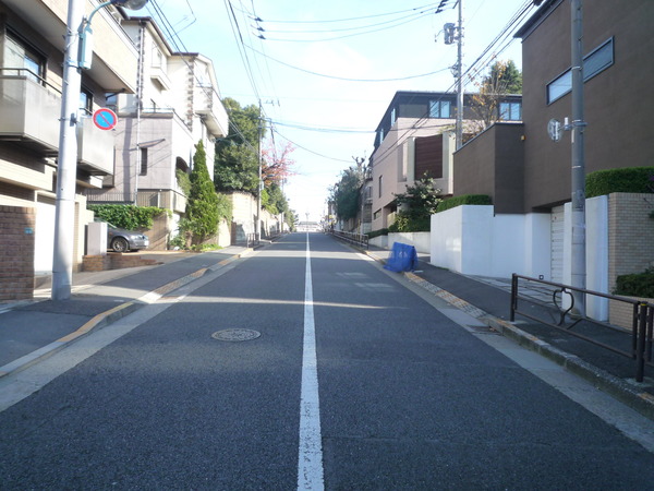 【千石シティハウス】前面道路
