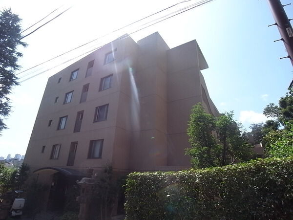 フェアロージュ目白台一丁目静凛館 3枚目 フェアロージュ目白台一丁目静凛館