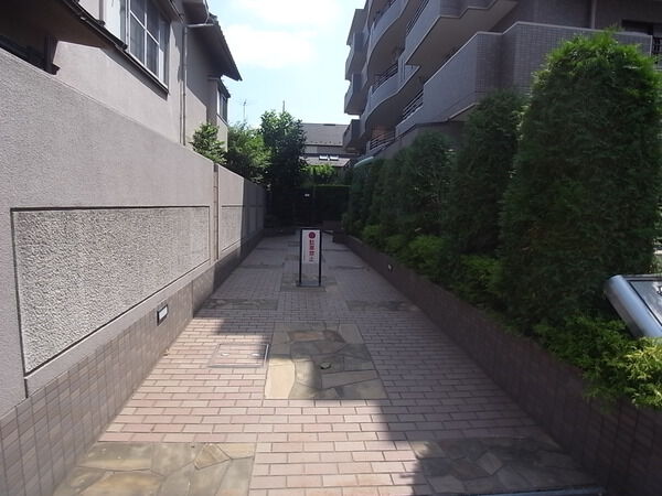 ライオンズマンション目白台